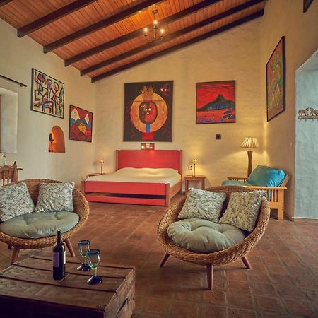Hosteria Museart Pantavi Tumbabiro Bagian luar foto