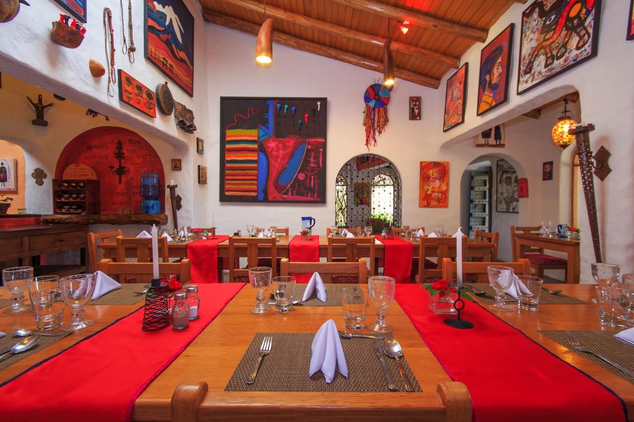 Hosteria Museart Pantavi Tumbabiro Bagian luar foto