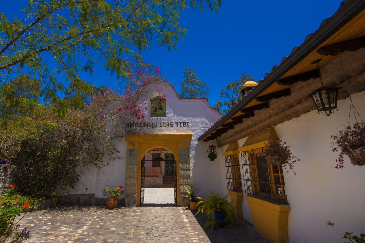 Hosteria Museart Pantavi Tumbabiro Bagian luar foto