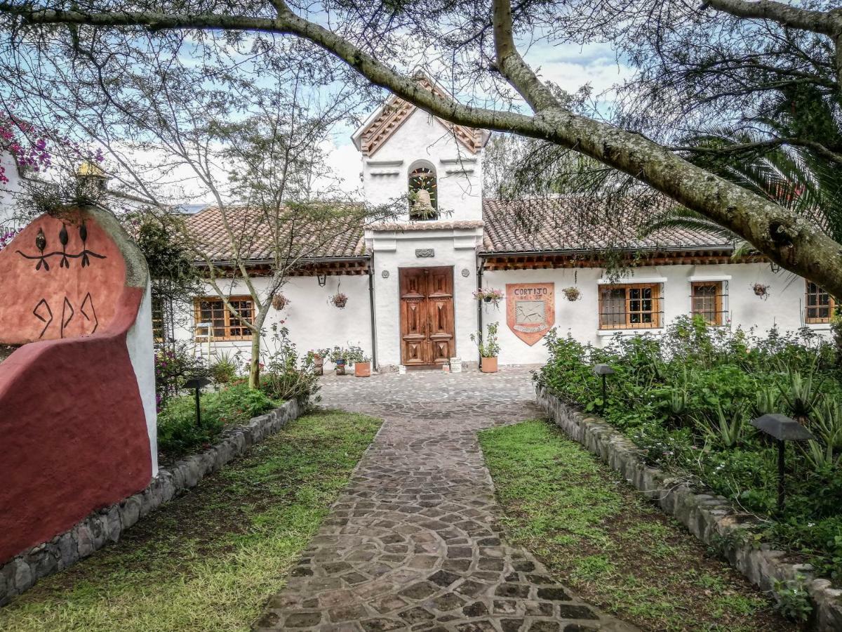 Hosteria Museart Pantavi Tumbabiro Bagian luar foto