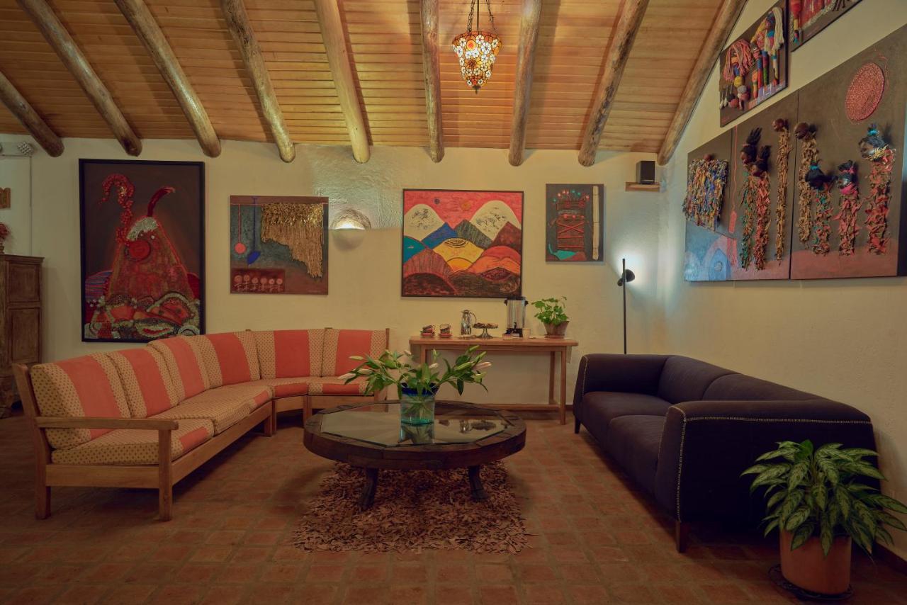 Hosteria Museart Pantavi Tumbabiro Bagian luar foto